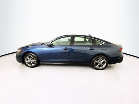 Used 2024 Honda Accord EX image 4