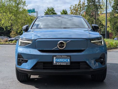 Used 2023 Volvo C40 P8 Recharge Ultimate AWD/4WD image 2