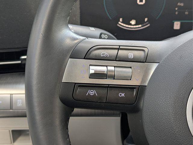 Used 2024 Hyundai Kona SEL FWD image 25