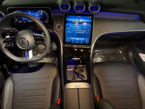 New 2026 Mercedes-Benz GLC 300 4MATIC image 12
