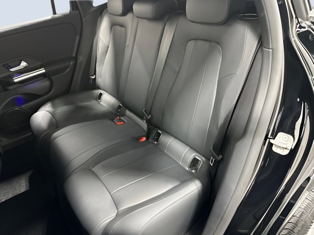 Certified 2023 Mercedes-Benz GLA 250 4MATIC image 29
