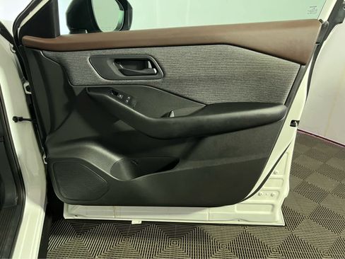 Certified 2023 Nissan Rogue S AWD/4WD image 28