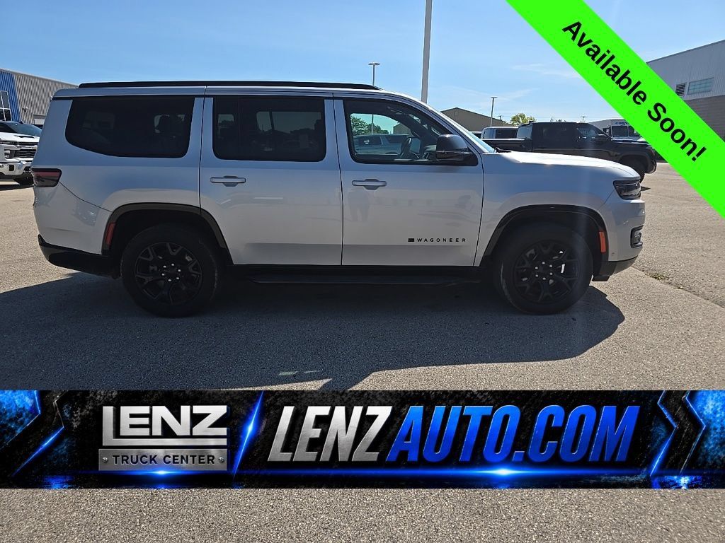 Used 2024 Jeep Wagoneer Series II AWD/4WD image 1