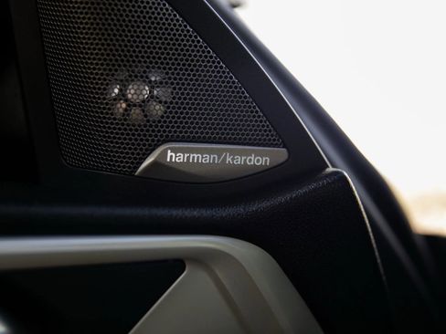 Used 2023 BMW M4 xDrive Competition image 41