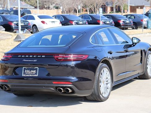 Used 2017 Porsche Panamera 4S w/ Sport Chrono Package image 10