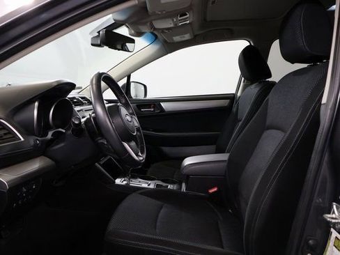 Used 2019 Subaru Outback 2.5i Premium w/ Popular Package #2 image 13