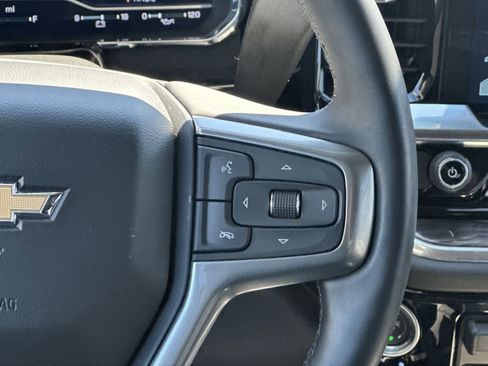 Used 2025 Chevrolet Silverado 2500 LTZ w/ LTZ Convenience Package image 21