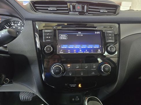 Used 2021 Nissan Rogue Sport S AWD/4WD image 21