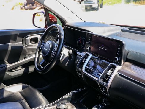Used 2022 Kia Sorento EX image 20