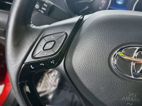 Certified 2021 Toyota C-HR XLE FWD image 19