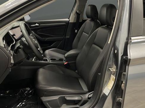 Used 2020 Volkswagen Jetta SEL FWD image 9