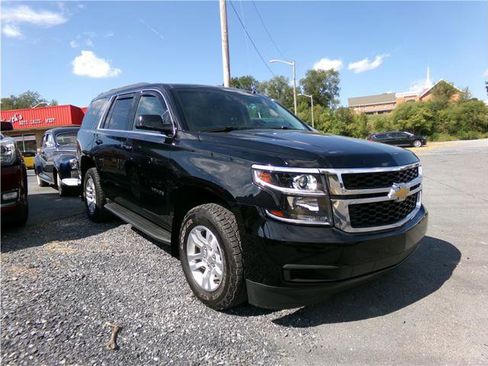 Used 2019 Chevrolet Tahoe LT image 17