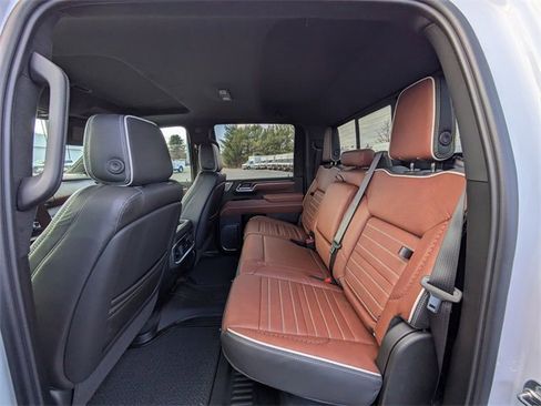 New 2026 GMC Sierra 3500 Denali Ultimate image 29