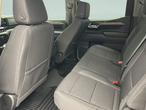 Used 2024 Chevrolet Silverado 1500 LT AWD/4WD image 11