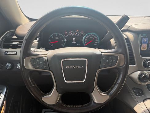 Certified 2019 GMC Yukon Denali w/ Denali Ultimate Package AWD/4WD image 13