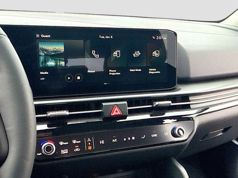 New 2026 Kia Sportage EX image 10