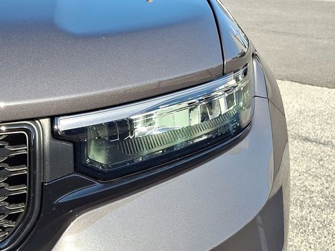 New 2025 Jeep Grand Cherokee L Limited w/ Black Appearance Package image 9