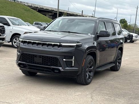 New 2026 Jeep Grand Wagoneer 4WD image 13