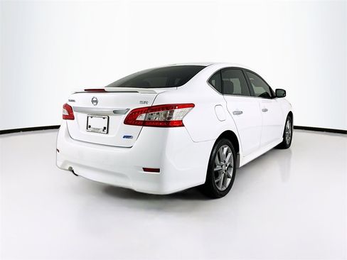 Used 2014 Nissan Sentra SR w/ SR Driver Package image 5