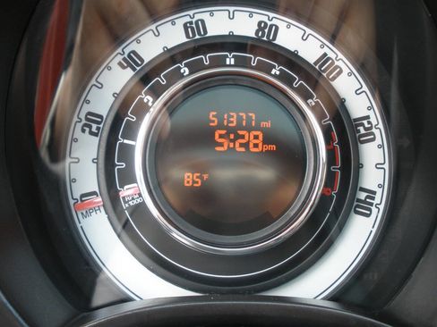 Used 2012 FIAT 500 Lounge w/ Luxury Leather Pkg FWD image 35