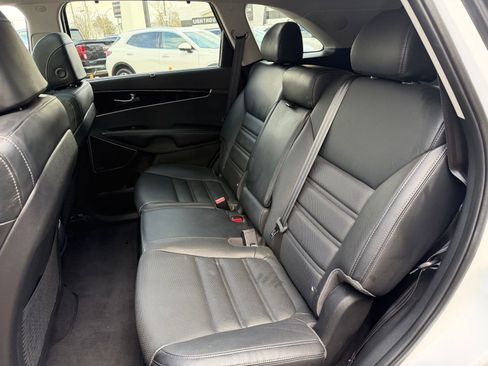 Used 2017 Kia Sorento SX AWD/4WD image 26