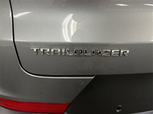 Certified 2024 Chevrolet TrailBlazer LT w/ LT Cold Weather Package image 30
