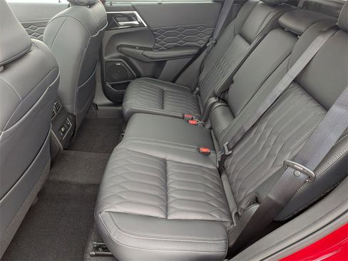 New 2026 Mitsubishi Outlander SEL image 27