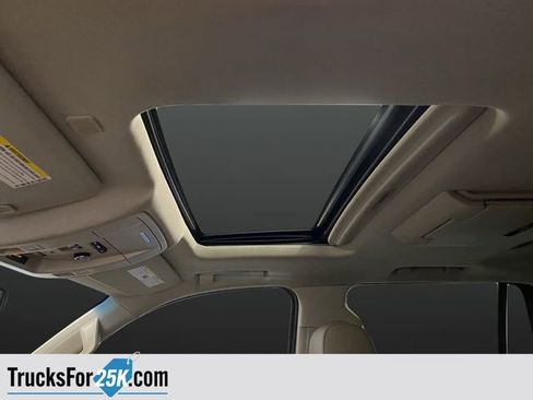 Used 2017 Chevrolet Tahoe LT AWD/4WD image 11