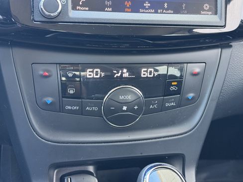 Used 2019 Nissan Sentra SV FWD image 18