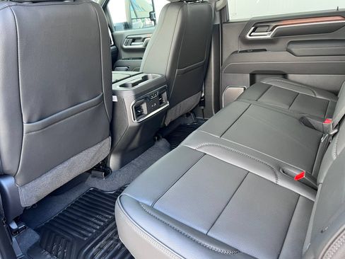 New 2026 GMC Sierra 2500 Denali w/ Denali Reserve Package AWD/4WD image 43