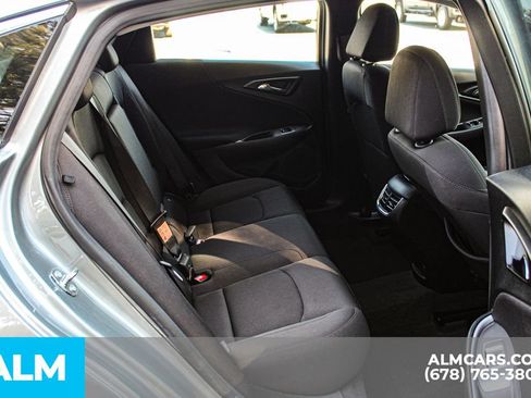 Used 2024 Chevrolet Malibu LT FWD image 18
