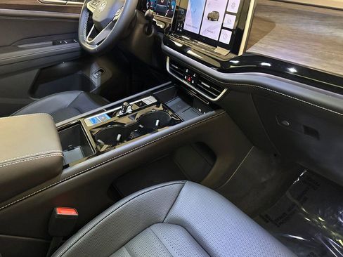 New 2026 Volkswagen Atlas SEL image 15