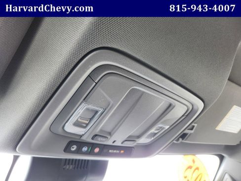 Used 2025 Chevrolet Silverado 1500 LT image 15