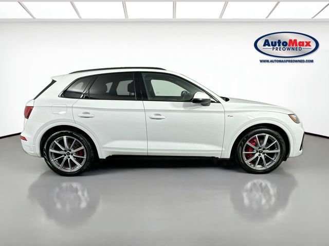 Used 2024 Audi Q5 e Premium Plus w/ Premium Plus Package AWD/4WD image 10
