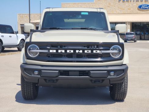 New 2026 Ford Bronco Outer Banks AWD/4WD image 6
