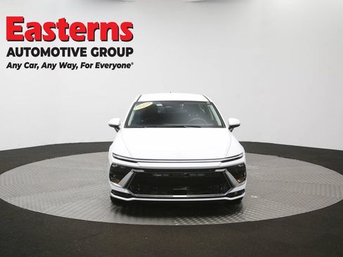 Used 2025 Hyundai Sonata SEL FWD image 46