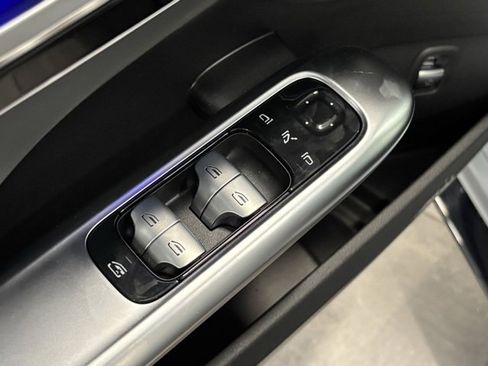 New 2026 Mercedes-Benz C 43 AMG 4MATIC Sedan image 17