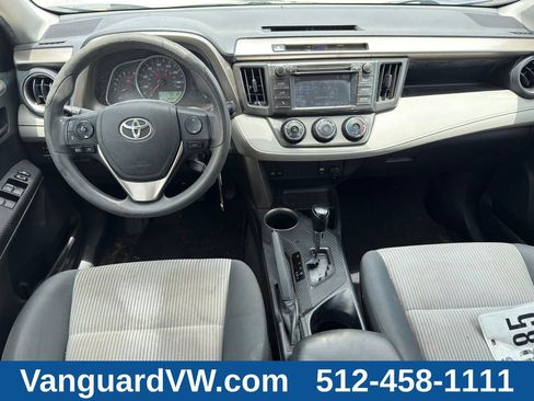 Used 2015 Toyota RAV4 LE AWD/4WD image 21