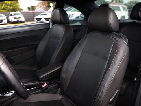 Used 2012 Volkswagen Beetle 2.5 FWD image 9