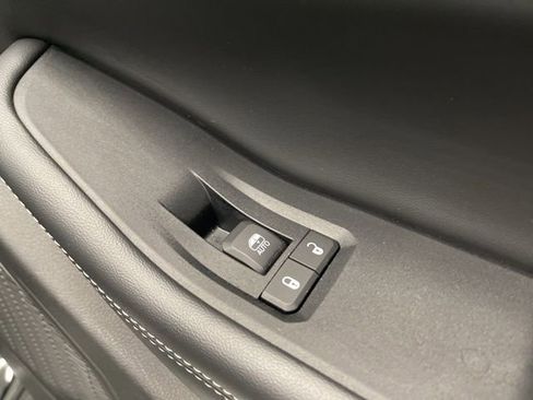 Used 2023 Jeep Grand Cherokee Limited w/ Trailer Tow Prep Group (B) image 31