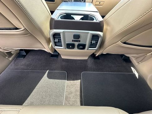 Used 2018 Ford F150 Lariat w/ Equipment Group 502A Luxury AWD/4WD image 33