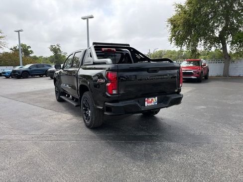 New 2026 Chevrolet Colorado Z71 w/ Midnight Edition AWD/4WD image 6