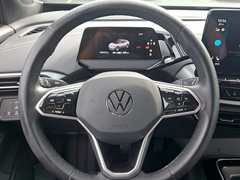 Used 2023 Volkswagen ID.4 Pro AWD/4WD image 16