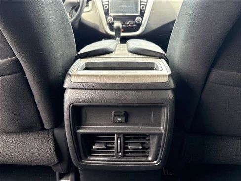 Used 2017 Nissan Murano S w/ Navigation Package FWD image 18