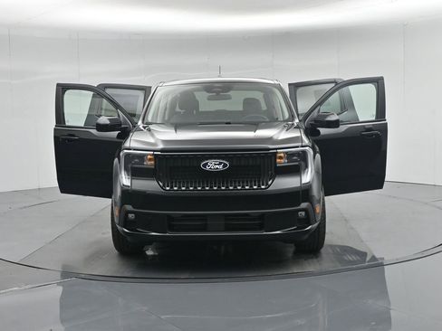 New 2026 Ford Maverick Lobo AWD/4WD image 30