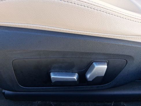 Used 2023 BMW 430i Convertible image 12