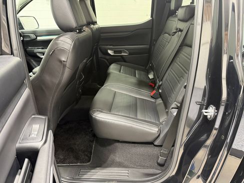 Used 2024 Ford Ranger Lariat w/ FX4 Off-Road Package image 39