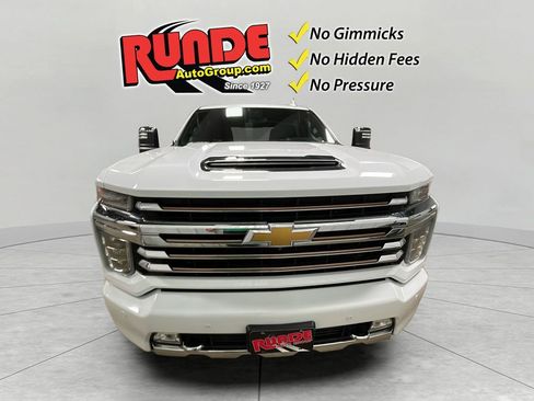 Used 2020 Chevrolet Silverado 2500 High Country w/ Z71 Off-Road Package image 9