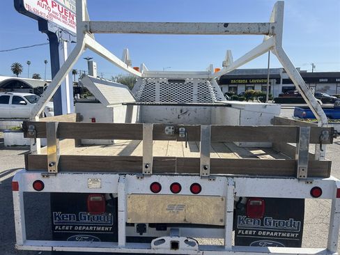 Used 2020 Ford F350 XL w/ Power Equipment Group image 9