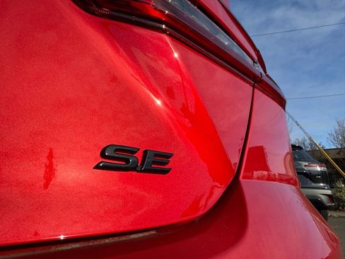 New 2026 Toyota Camry Hybrid image 7